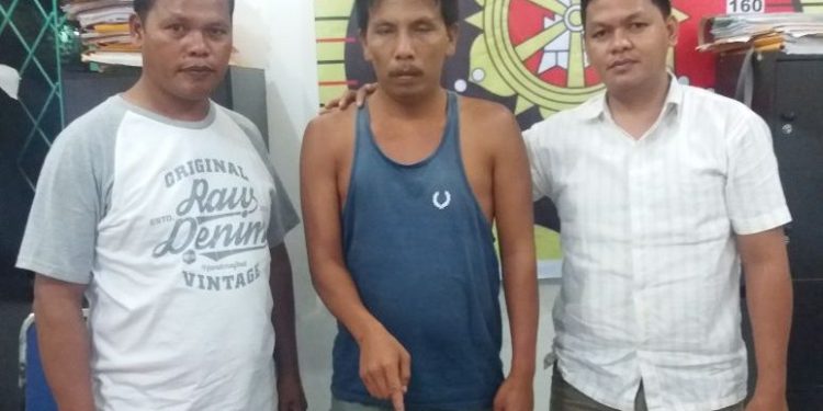 Penulis Kim di Tanah Jawa Setor ke Bandar Bermarga Nainggolan, Kapolsek Diduga "Main Mata" Penulis Kim di Tanah Jawa Setor ke Bandar Bermarga Nainggolan, Kapolsek Diduga "Main Mata"