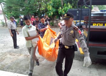 Mayat Pria dengan Sebotol Tuak di Jalan Gereja Ternyata Warga Lapangan Bola