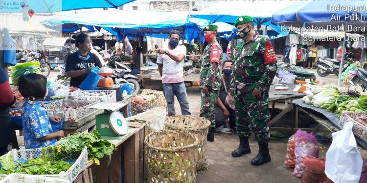 Personel Jajaran Kodim 0208/Asahan Minta Warga Jaga Kewaspadaan Terhadap Penyebaran Covid-19 Personel Jajaran Kodim 0208/Asahan Minta Warga Jaga Kewaspadaan Terhadap Penyebaran Covid-19