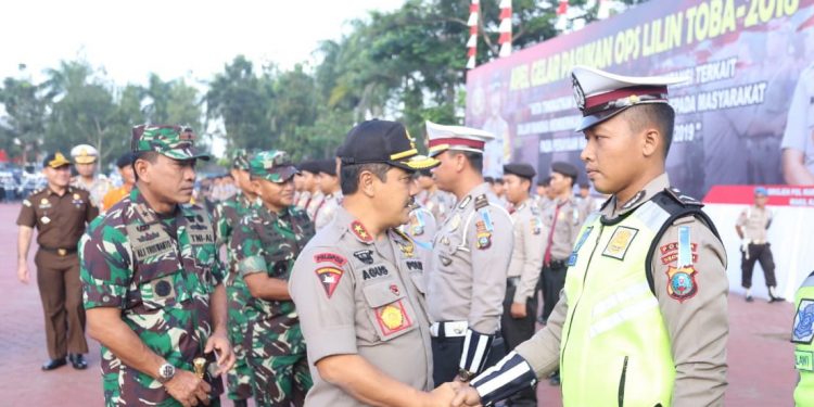 Cek Kesiapan Pengamanan Natal dan Tahun Baru, ini 6 Perintah Kapolda Sumut Cek Kesiapan Pengamanan Natal dan Tahun Baru, ini 6 Perintah Kapolda Sumut