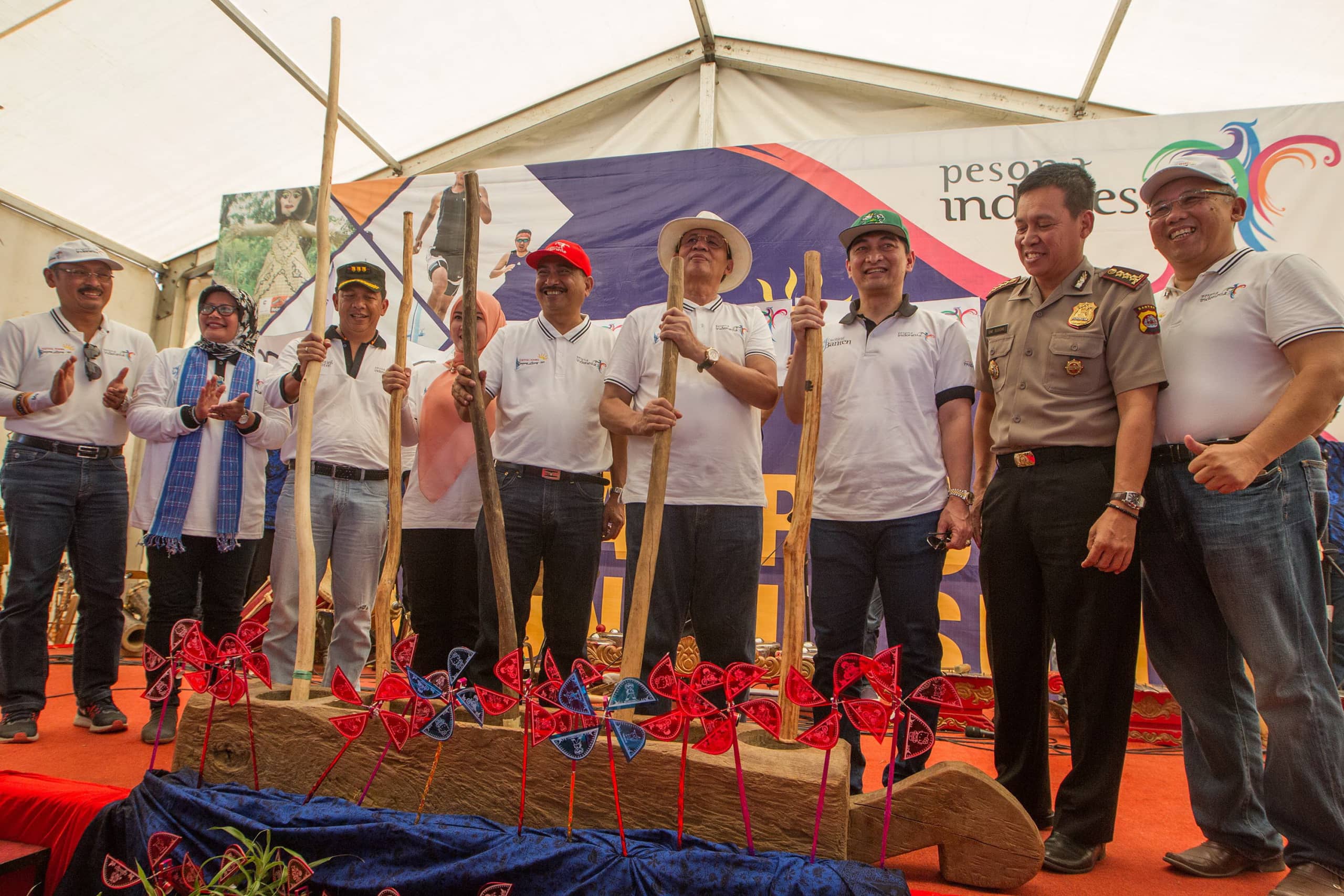 Festival Pesona Tanjung Lesung Resmi Digelar, Ini Rangkaian Ajang Rhino Cross Triathlon Festival Pesona Tanjung Lesung Resmi Digelar, Ini Rangkaian Ajang Rhino Cross Triathlon
