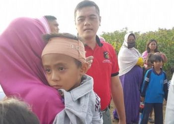 Sembilan Hari Terpisah, Bocah Korban Tsunami Palu ini Akhirnya Bertemu Orang Tua