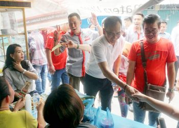 Pedagang Pasar Timah Curhat ke Sihar