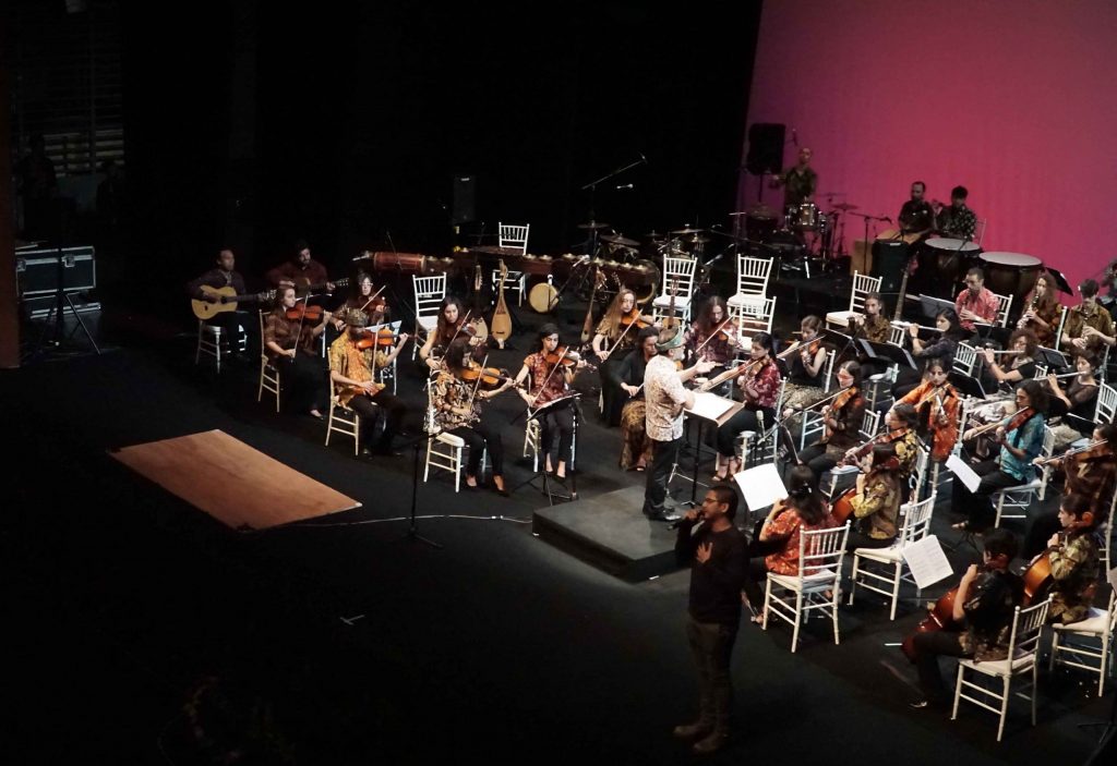 Konser Penutup Vinculos 2018 Pukau Seribuan Penonton Dalam Kehangatan Persahabatan Indonesia-Spanyol Konser Penutup Vinculos 2018 Pukau Seribuan Penonton Dalam Kehangatan Persahabatan Indonesia-Spanyol