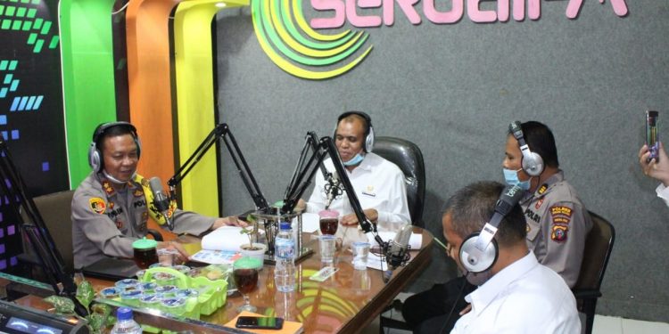 Sambut Hari Bhayangkara Ke 74, Kapolres Serdang Bedagai Talk Show Di Radio Sergai FM