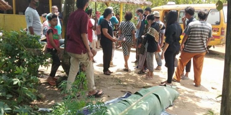 Jarang Pulang dan Tidur di Angkot, Rudi Simbolon Dijemput Istri Sudah Jadi Mayat