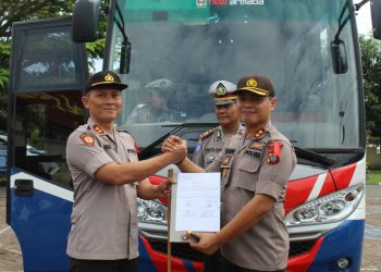 Polres Nias Terima Inventaris Mobil SIM Keliling