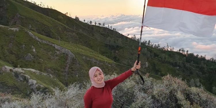 Dewi Anggarini Nurfadilah, Wanita Asal Indonesia Wakili Zona Asia-Oseania di Fjällräven Polar 2020 Dewi Anggarini Nurfadilah, Wanita Asal Indonesia Wakili Zona Asia-Oseania di Fjällräven Polar 2020