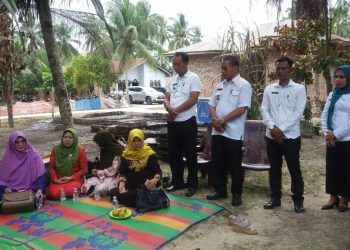 Ketua TP PKK Asahan Serahkan Bantuan untuk Korban Kebakaran di Air Joman