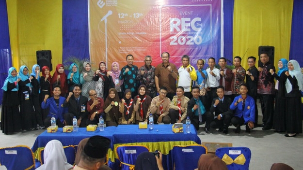 Dibuka Sekdakab Asahan, Event 3RD Royal English Competition 2020 Diikuti 294 Peserta Dibuka Sekdakab Asahan, Event 3RD Royal English Competition 2020 Diikuti 294 Peserta