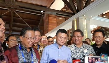 Di Tengah Pandemi Corona, Jack Ma Sumbang Masker dan Test Kit untuk Indonesia