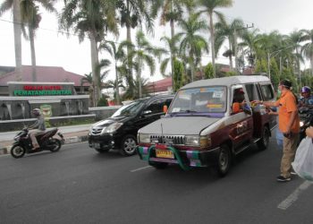 Masih Banyak Warga Belum Pakai, Dinas Kesehatan Siantar Bagi-bagi Masker Gratis