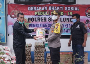 Polres Simalungun Bagikan Sembako kepada PWI
