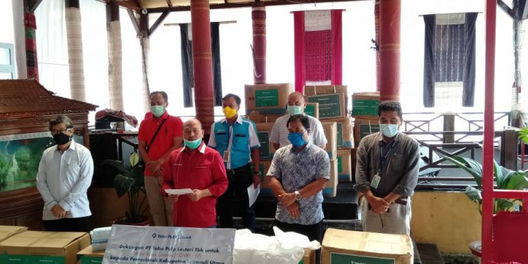 Pemkab Tapanuli Utara Terima APD dari TPL Pemkab Tapanuli Utara Terima APD dari TPL