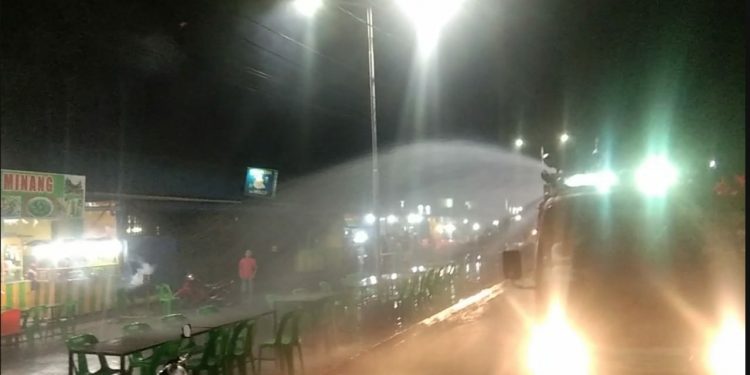 Warga Siantar Tetap Dilarang Berkerumun, Pengunjung Warung dan Kafe Dibubarkan