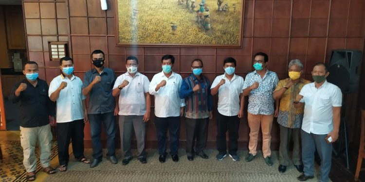RHS - ZW Berniat Tuntaskan Jalan Rusak dan Sejahterakan Rakyat Simalungun RHS - ZW Berniat Tuntaskan Jalan Rusak dan Sejahterakan Rakyat Simalungun