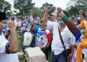 Bukti Melayani Rakyat, Hasim-TPS Datangi Barisan Tim Pemenangan dan Serahkan SK