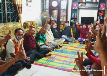 Warga Tanjung Hataran Undang TPS Makan Malam di Rumahnya