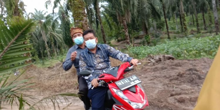 Gagas Program Si Bersih, Cara RHS-ZW Berantas Korupsi di Simalungun