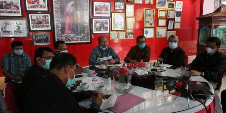 Bupati Taput Rapat Koordinasi Nasional TPAKD Tahun 2020 Dipimpin Langsung Presiden RI Secara Virtual Bupati Taput Rapat Koordinasi Nasional TPAKD Tahun 2020 Dipimpin Langsung Presiden RI Secara Virtual
