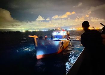 Ribuan Kardus Rokok Selundupan dari Negara Tetangga Disita Patroli TNI di Perairan Batam Ribuan Kardus Rokok Selundupan dari Negara Tetangga Disita Patroli TNI di Perairan Batam
