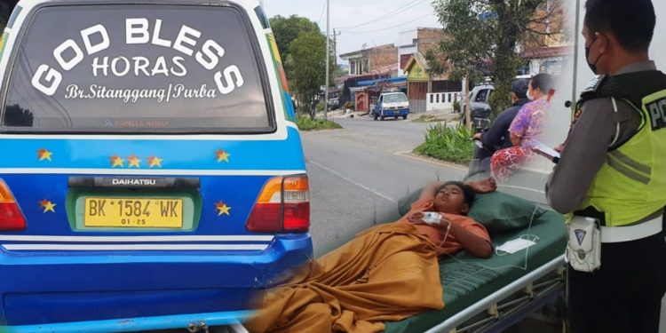 Sepedamotor Tabrak Angkot Bandar Jaya, Dua Pelajar di Siantar Dilarikan ke Rumah Sakit Sepedamotor Tabrak Angkot Bandar Jaya, Dua Pelajar di Siantar Dilarikan ke Rumah Sakit