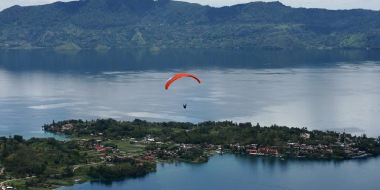 Samosir akan Tingkatkan Kunjungan Wisatawan Danau Toba Lewat CoE 2019