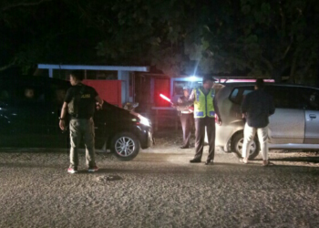 Cegah Teror, Polsek Perdagangan Gelar Razia di Perbatasan