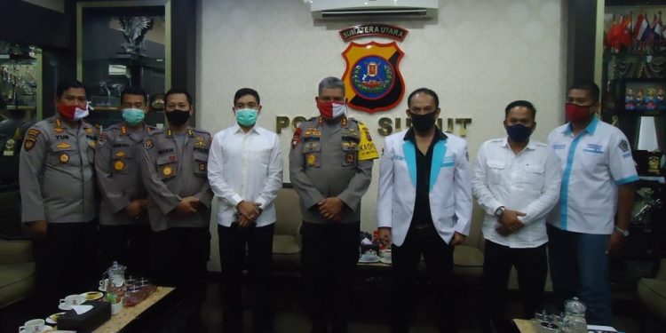 Kapolda Sumut Ajak Organisasi Pedagang Pasar Sumatera Utara Dukung New Normal Kapolda Sumut Ajak Organisasi Pedagang Pasar Sumatera Utara Dukung New Normal