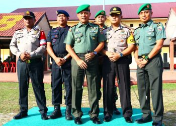 Tingkatkan Soliditas dan Sinergitas, TNI-POLRI Upacara 17-an di Mako Brimob..