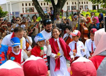 Melawat Ke Parigi Moutong, Ocas Buka Vula Dongga & Bermusik Bersama Anak-anak