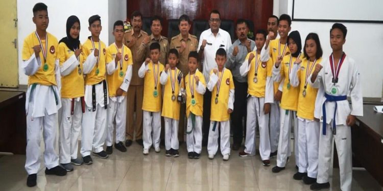 Tim Taekwondo Siantar Berjaya di Kejuaraan Internasional di Malaysia 