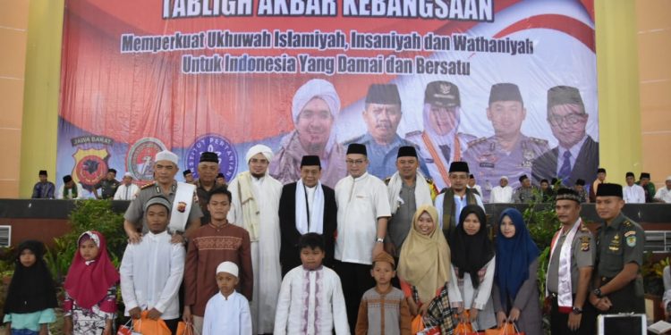 Polres Bogor Gelar Tabligh Akbar di Kampus IPB