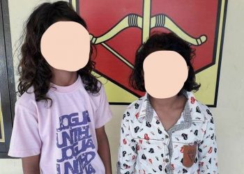 Viral Video Anak Perempuan Poroti Uang di ATM