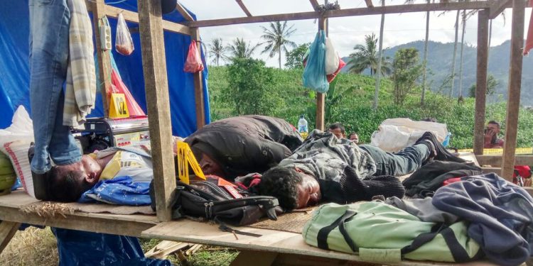 Tiga Orang Penggali Parit Ditemukan Tewas, Penyebabnya Masih Misteri Tiga Orang Penggali Parit Ditemukan Tewas, Penyebabnya Masih Misteri
