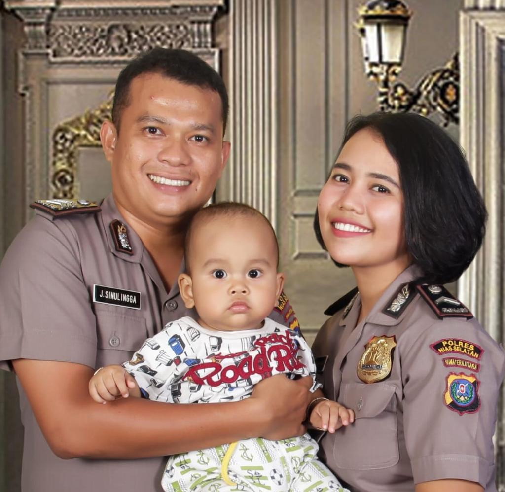 Hamil Anak Kedua, Briptu Via Ulina Tarigan, Polwan Cantik di Nisel dapat Kenaikan Pangkat