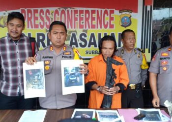 Tak Dikasih Tambah Minum, Luhut Hutagalung Bakar Kedai Tuak