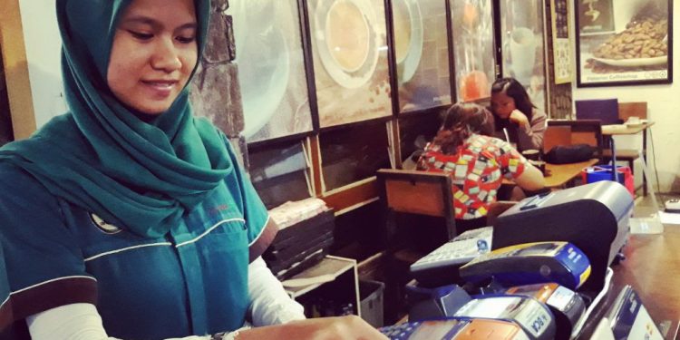 Bank Indonesia Ajak Masyarakat Mengurangi Penggunaan Uang Tunai