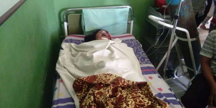 Siswi SMA ini Jadi Korban Kejahatan, Usai Dianiaya Dibuang di Daerah Sepi... Siswi SMA ini Jadi Korban Kejahatan, Usai Dianiaya Dibuang di Daerah Sepi...