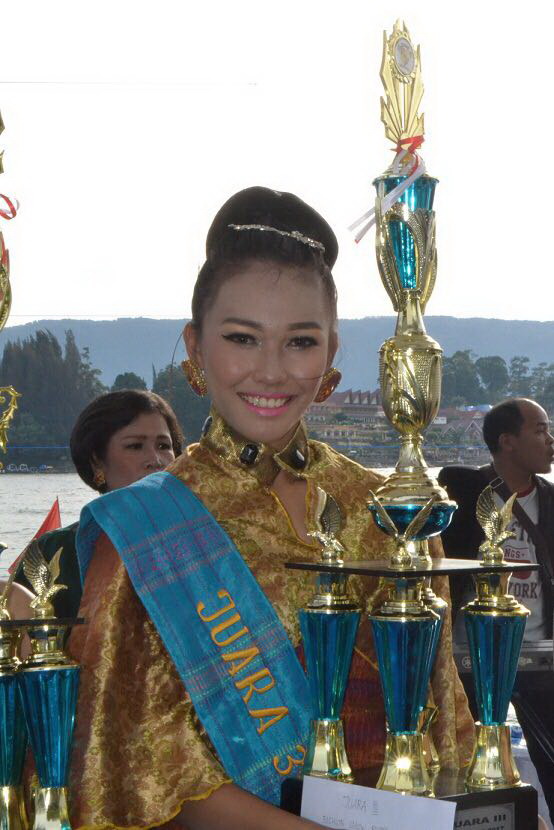 TD Managemen Raih Sejumlah Penghargaan Pada Peringatan Hari Ulos di kawasan Danau Toba TD Managemen Raih Sejumlah Penghargaan Pada Peringatan Hari Ulos di kawasan Danau Toba
