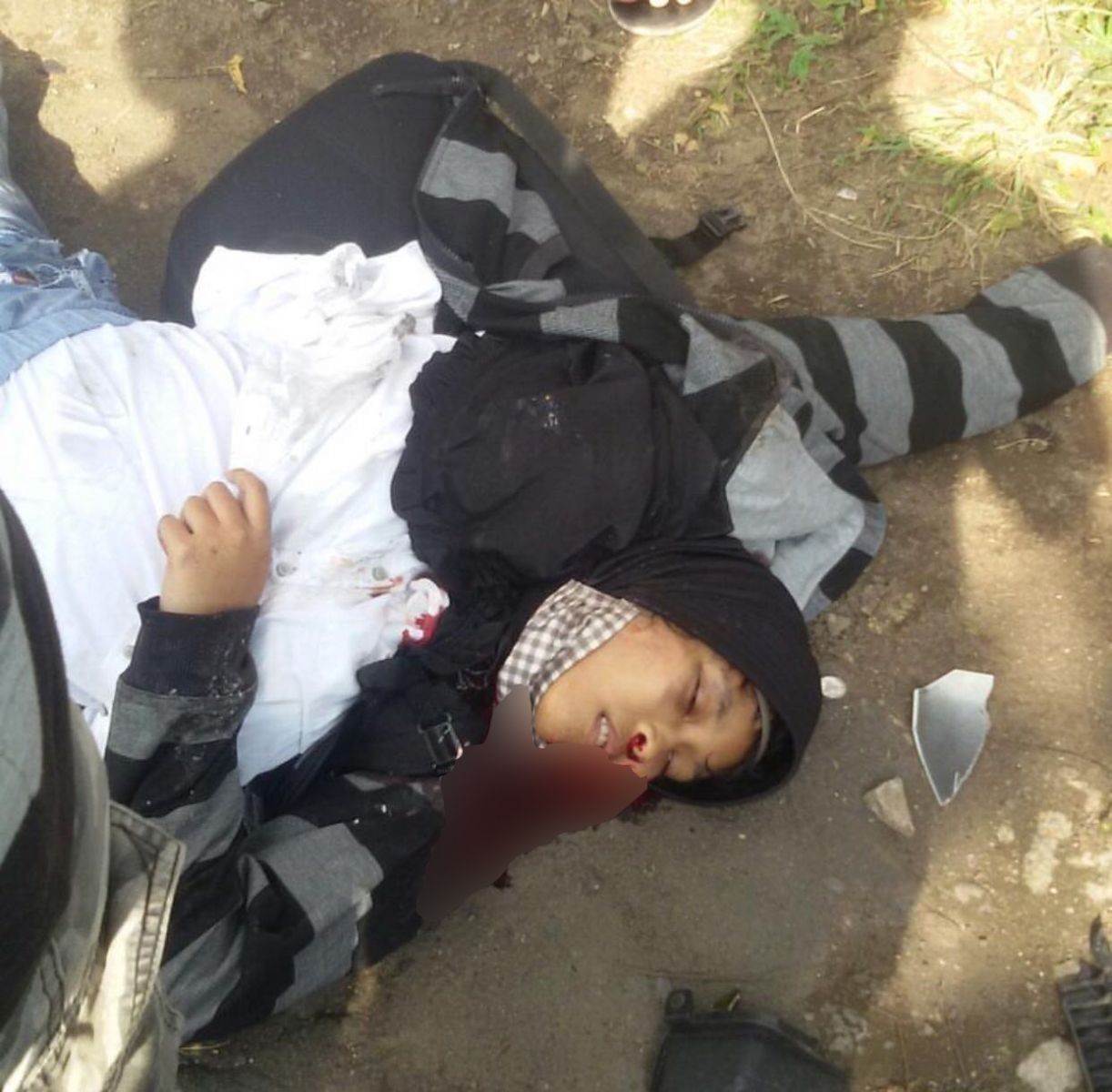 Mengerikan, Kakak Beradik Tewas Mengenaskan Digilas Truk. Bagian Tubuh Berserak di Aspal