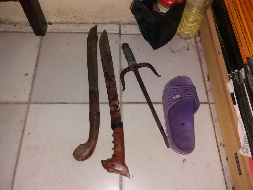 Bentrok Warga, Polisi Temukan Potongan Jempol dan Sajam di Lokasi... Bentrok Warga, Polisi Temukan Potongan Jempol dan Sajam di Lokasi...