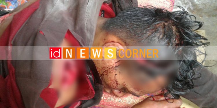 Sadis! Belum Mampu Bayar Hutang, Pria ini Dibantai di Depan Istrinya Sadis! Belum Mampu Bayar Hutang, Pria ini Dibantai di Depan Istrinya