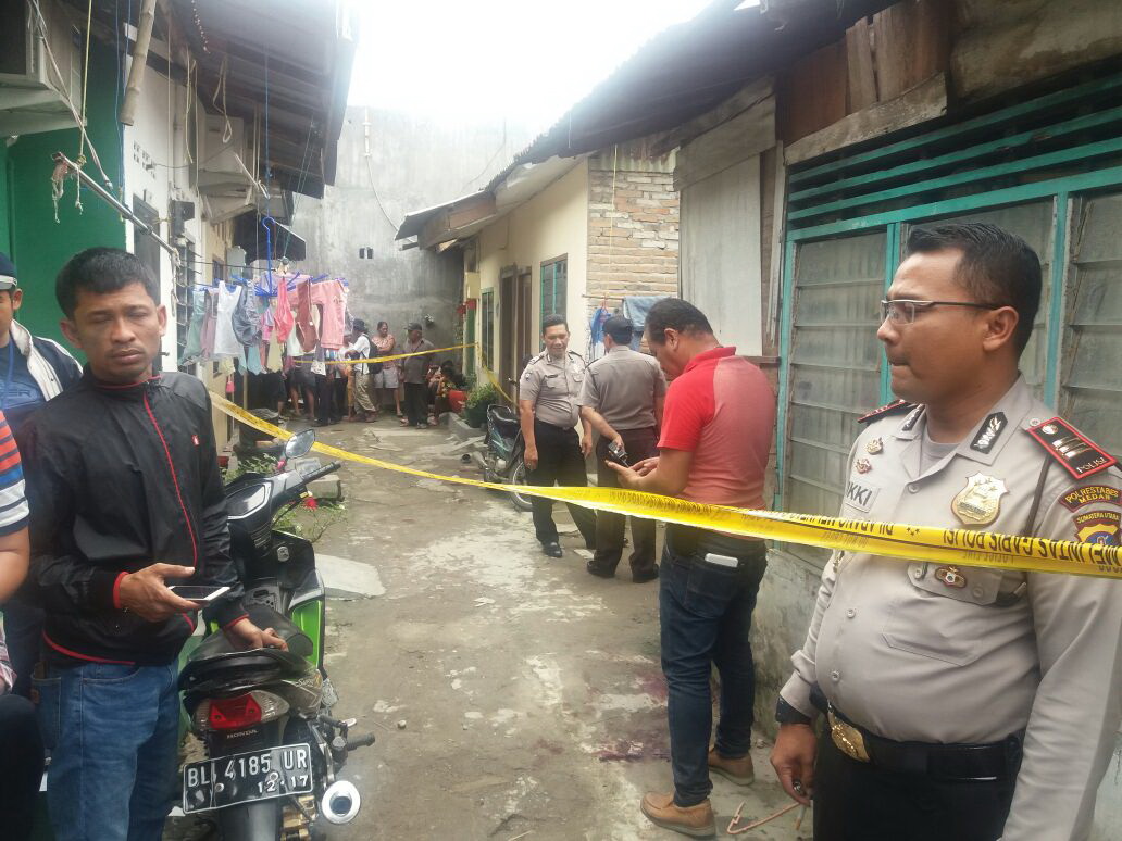 Geger! Diduga Selingkuh Dengan Adik Ipar, Hendra Ditikami Istrinya Geger! Diduga Selingkuh Dengan Adik Ipar, Hendra Ditikami Istrinya