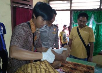 Pria Ujur Ditemukan Tewas Tergantung. Anak Ikhlas...
