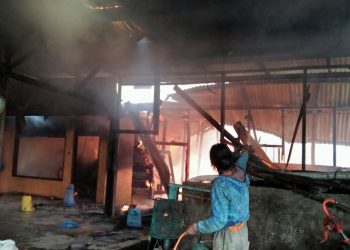 Si Jago Merah Mengamuk, Sembilan Unit Rumah Dilalap