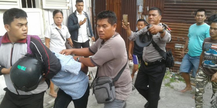 Sempat Todongkan Pisau pada Boru Saragih, Dua Jambret Akhirnya Diringkus Polisi..