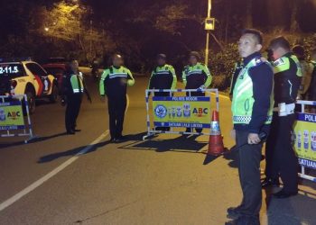 Jelang Libur Jalur Puncak Ditutup Untuk Kendaraan Roda Empat, Dialihkan ke Jalur Jonggol dan Sukabumi