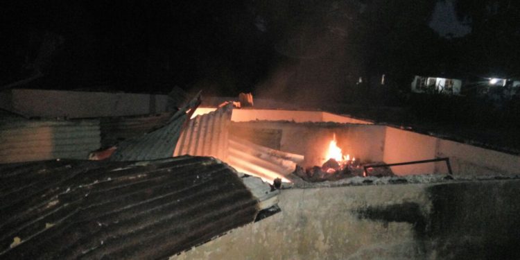 Tragis!Kebakaran Rumah Dinas Guru Merenggut Nyawa, A Sairun Sarumpaet Tewas Terpanggang