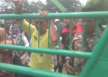 Polsek Medan Baru Amankan Unras Pedagang di Kantor Walikota